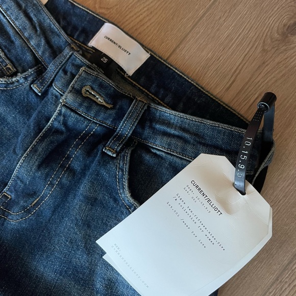 Current/Elliott Dark Wash Distressed Jeans - Picture 2 of 3